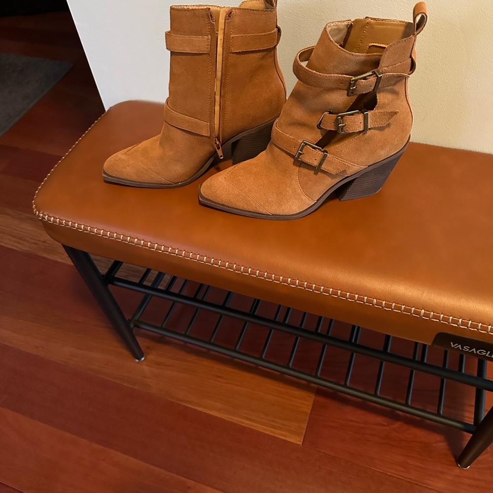 Crown Vintage Tan Suede Ankle Boots